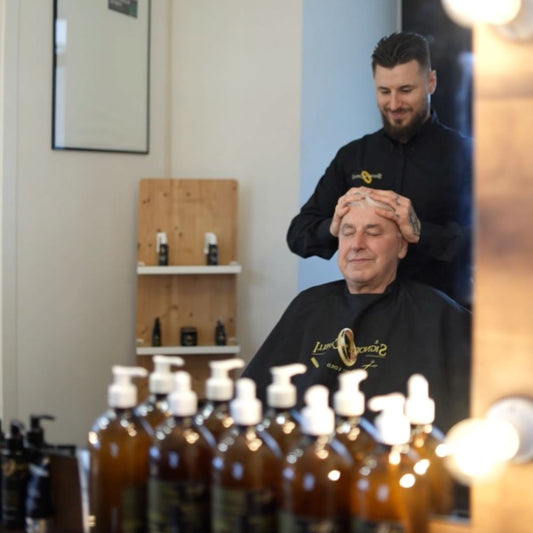 Taglio capelli o barba in regalo